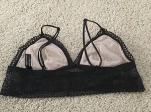 Victoria's Secret Lace bralette black never worn thumbnail 2