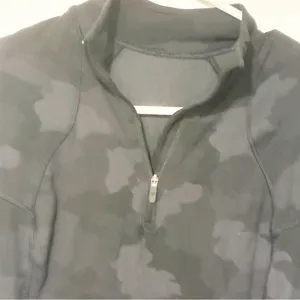 Lululemon Its Rulu Run Cropped Half-Zip Heritage 365 Camo Deep Coal Multi Size 4 thumbnail 4