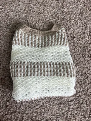 Fall Sweater Cute White Size M thumbnail 3