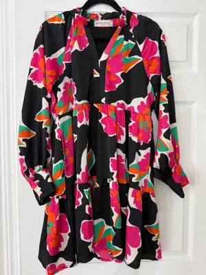 Pants store floral dress thumbnail 1