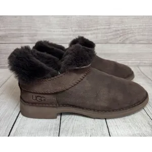 UGG Cory II Grey Suede Sheepskin Lined Ankle Boots Womens Slim Silhouette Sz 8.5 thumbnail 3