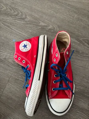 Unisex Converse All Star Chuck Taylor High-Top Sneakers Sz. 3 kids thumbnail 6