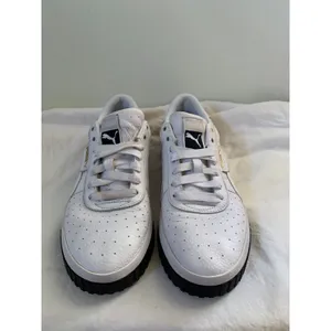 Puma Cali Platform Womens Size 9.5 White Sneakers Casual Shoes 369155-04 thumbnail 3