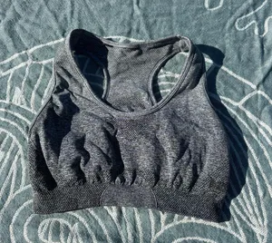 Gymshark Sports Bra thumbnail 1