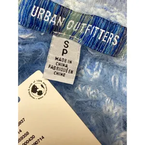 NEW Urban Outfitters Whitney Fuzzy Knit Long Sleeve Shrug Bolero Sweater Top S thumbnail 4