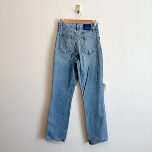 Abercrombie & Fitch | '90s Straight Ultra High Rise Distressed Denim Jeans Blue thumbnail 3