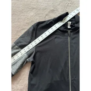 Vuori Women's Halo Color Block Front Zip Bomber Sweatshirt Jacket Size M thumbnail 7
