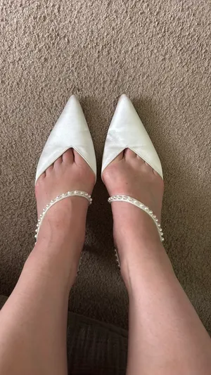 DV by Dolce Vita White Satin Kitten Heels thumbnail 3