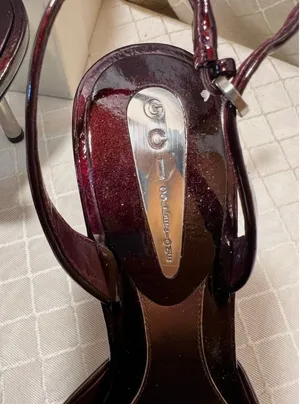 GCI Collezione Vespera Wine Milled Patent Leather sling back heels. Size 7.5 thumbnail 4