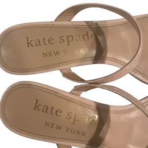 Kate Spade Palm Springs Sandals Women 8.5B Pale Dogwood Patent Leather Slide thumbnail 4