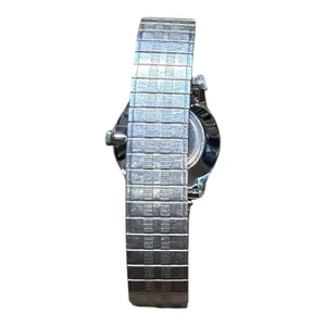 Timex Vintage Water Resistant Watch Silver Tone Expansion Band thumbnail 3