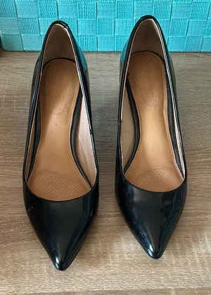 Corso Como Black Patent Leather Heels thumbnail 1