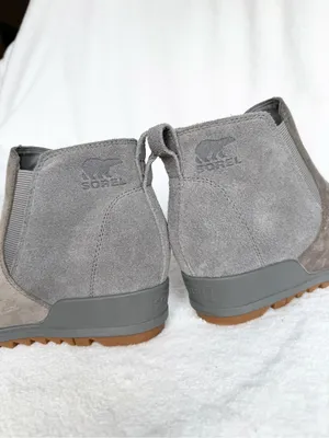Sorel Evie 2 Chelsea Boots Gray Leather Hidden Wedge Lug Ankle Booties 6.5 thumbnail 9
