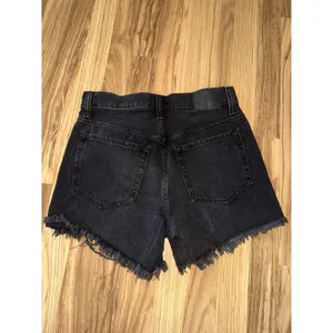Aeropostale Women's Sz 6 Black Wash Denim 90s High Rise‎ Cut Off Shorts thumbnail 6
