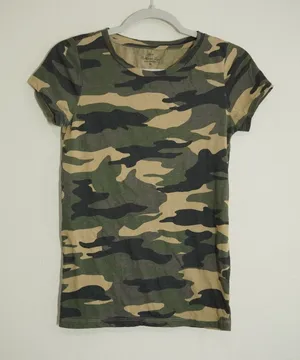 J. Crew Women's XS Green Camo T-Shirt Short Sleeve Collector Tee Casual Soft thumbnail 1