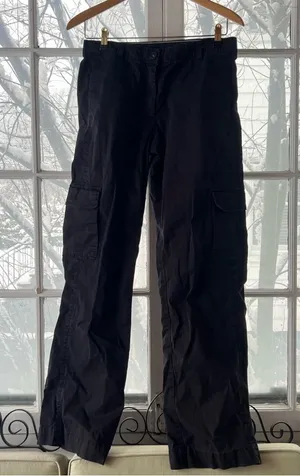 Women’s Black Cargo Pants Size 6 thumbnail 1