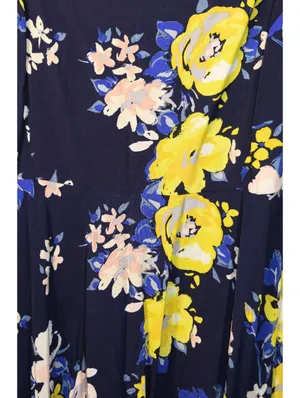 Old Navy Womens XL Navy Floral Smocked Sundress Adjustable Strap Summer Dress thumbnail 5