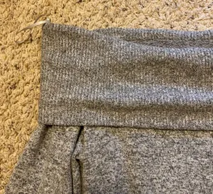 ‼️Abercrombie Cozy Off-the-Shoulder Lightweight Sweater Top‼️ thumbnail 6