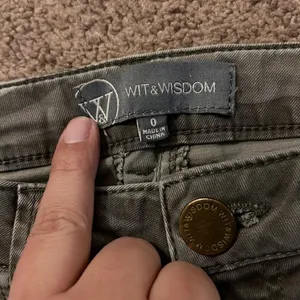 Wit &‎ wisdom high rise camo jeans 0 thumbnail 6