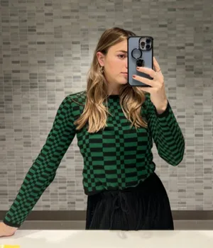 Daydreamer LA Evergreen Check Sweater Size Small $87 retail NWT Soft! thumbnail 1