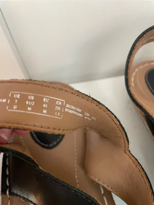 Clarks Black Leather Crisscross Slingback Sandals thumbnail 4