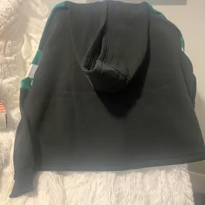 Women’s Cropped Hoodie Sweatshirt Green Size 1X thumbnail 6