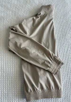 Lululemon Tan/Beige Light Jacket/Windbreaker thumbnail 1
