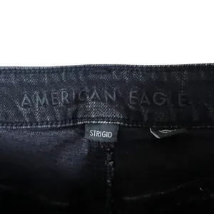 American Eagle Strigid Solid Distressed Slim Straight Jeans Black Grunge Size 6L thumbnail 5