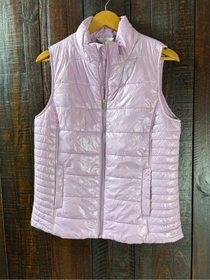 Time & Tru Lightweight Quilted Puffer Vest - Lavender Sleeveless Jacket thumbnail 2