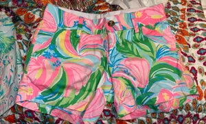 Lilly Pulitzer Shorts thumbnail 1