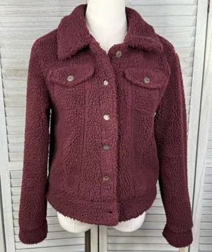 WILD FABLE Women's Cropped Sherpa Fleece Jacket Burgundy-Small thumbnail 1