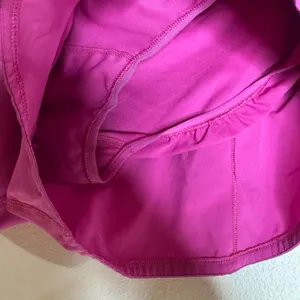 Lululemon Speed Up Women's Running Shorts Pink Size 8 thumbnail 4
