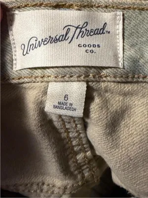Universal Thread mid rise 90s baggy Wide-Leg Jeans in light blue thumbnail 4
