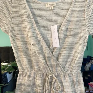 See You Monday Short‎ Sleeve Wrap Dress Gray Striped Drawstring Waist Size S thumbnail 2
