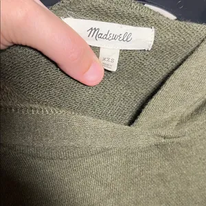 Madewell Pleat Sleeve Shrunken Hoodie Sweatshirt‎ Olive Green Heathered XXS thumbnail 3