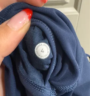 Lululemon Wunder Under Biker 6" Shorts thumbnail 2
