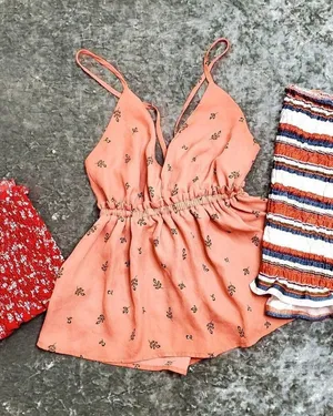 Fashion‎ Q 3 Top Bundle Red Size L thumbnail 1