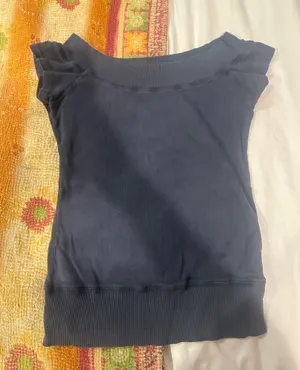 Brandy Melville Top thumbnail 1