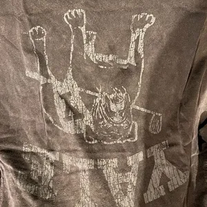 2 -Yale t shirts one gray one navy NWT Boys size 18 thumbnail 6