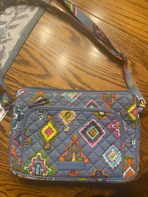 Vera Bradley Crossbody thumbnail 1