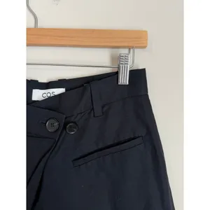 COS Wide Leg Culottes Women 4 Black Linen Blend Crop Pants thumbnail 4