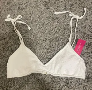 Bathing Suit White Size M thumbnail 1