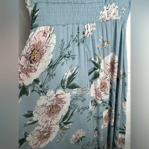 Light Blue Floral Rayon Crinkle maxi dress. Size XS. No brand tag. thumbnail 8
