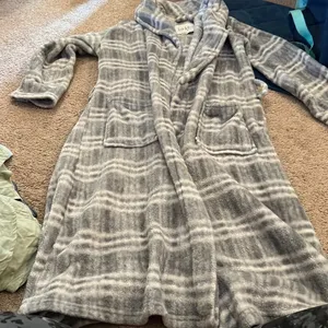 ‎Nicole miller small robe thumbnail 1