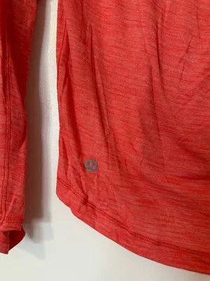 Lululemon Lightweight Scoop Neck Long Sleeve Tee Womens 6 thumbnail 3