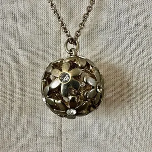 Guess flower ball rhinestone pendant necklace thumbnail 2
