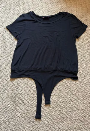 Pink Lily black tshirt bodysuit thumbnail 1