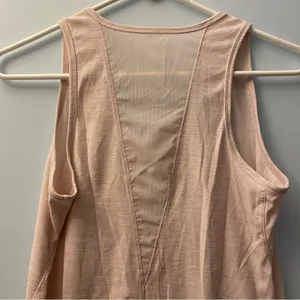 Old Navy‎ Active Tank thumbnail 3