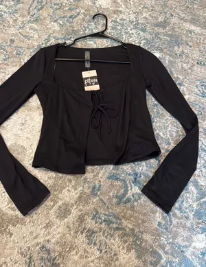 Pitaya long sleeve top thumbnail 1