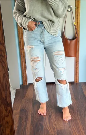 Abercrombie & Fitch Annie High rise ankle straight thumbnail 1